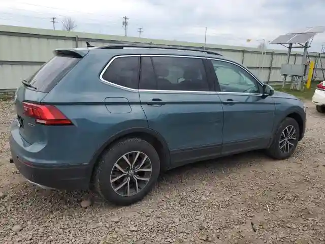 3VV2B7AX0KM132572 2019 VOLKSWAGEN TIGUAN-2