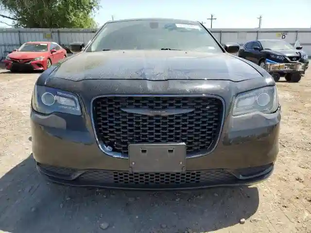 2C3CCAAG4LH193893 2020 CHRYSLER 300-4