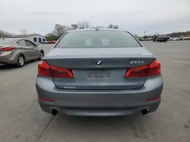WBAJB1C56KB375312 2019 BMW 5 SERIES-5