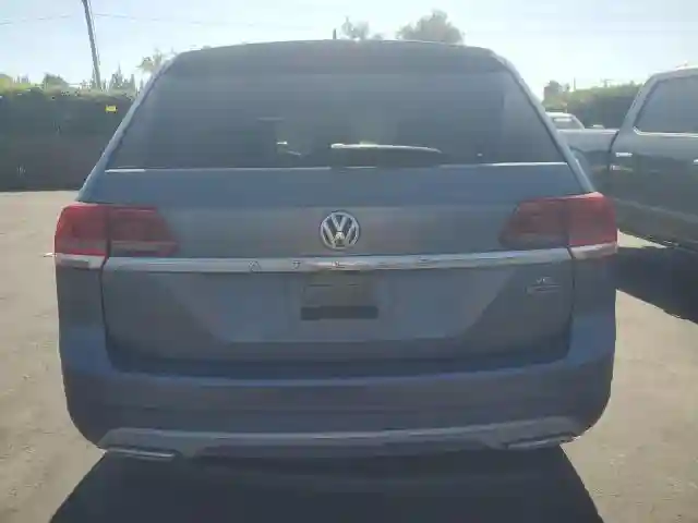 1V2GR2CA7JC533059 2018 VOLKSWAGEN ATLAS-5