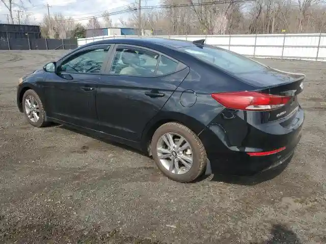 KMHD84LF9JU466033 2018 HYUNDAI ELANTRA-1