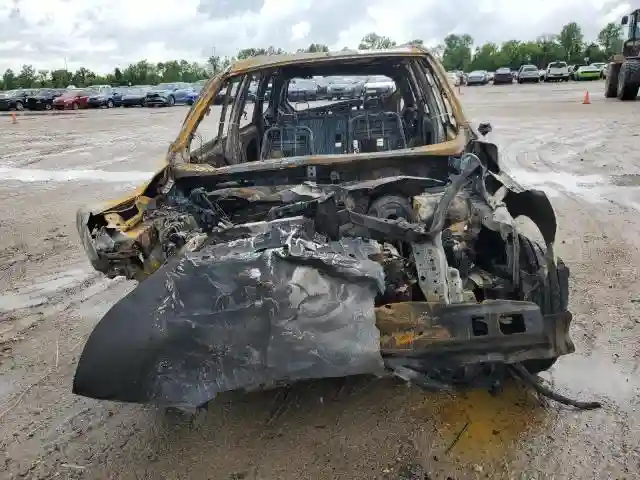JF2SJAGC7HH809795 2017 SUBARU FORESTER-4
