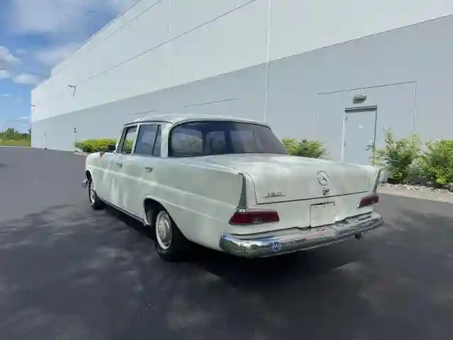 11001010128 1965 MERCEDES-BENZ 190-CLASS-2