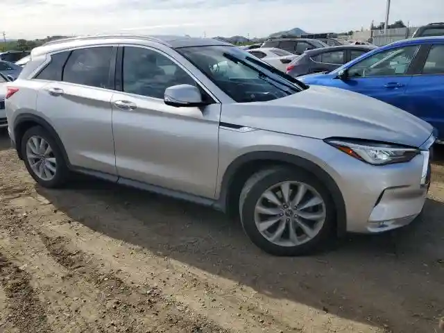 3PCAJ5M33KF124142 2019 INFINITI QX50-3