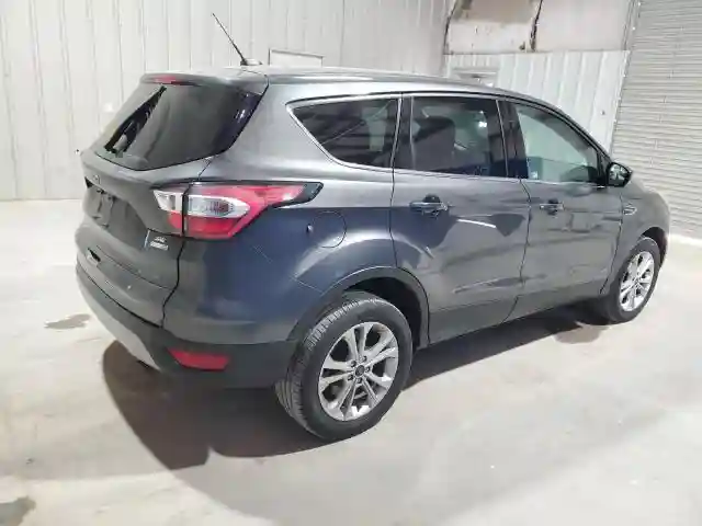 1FMCU9GD9HUC37830 2017 FORD ESCAPE-2