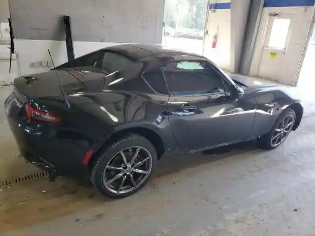 JM1NDAM71J0202094 2018 MAZDA MX5-2
