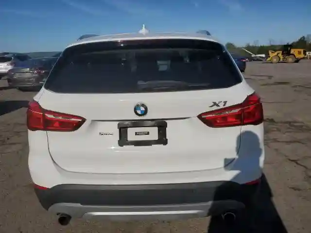 WBXHT3C34H5F76289 2017 BMW X1-5