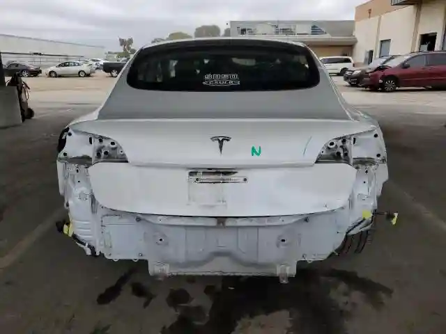 5YJ3E1EA1MF072130 2021 TESLA MODEL 3-5