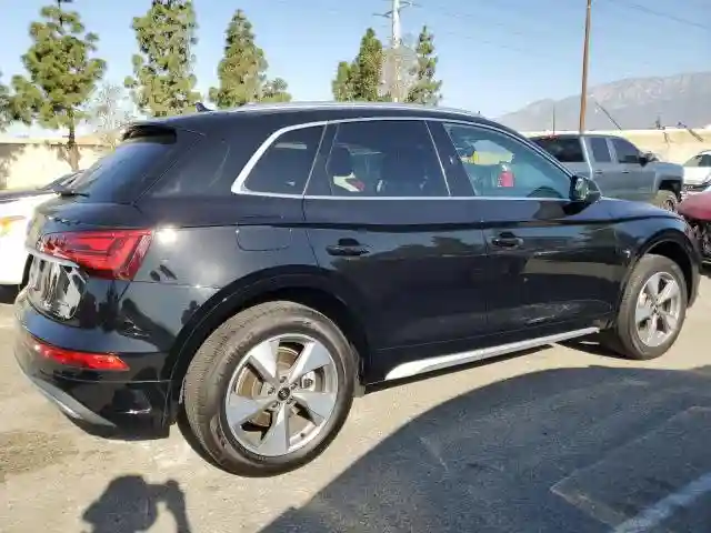 WA1BBAFY0P2079832 2023 AUDI Q5-2
