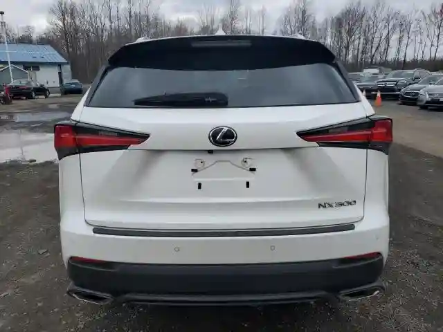 JTJBARBZ5J2158018 2018 LEXUS NX-5