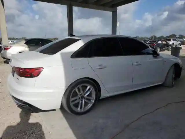 WAUEAAF41PN015815 2023 AUDI A4-2