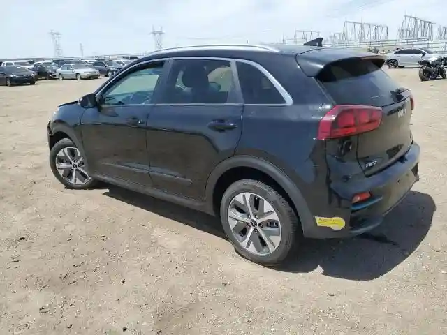 KNDCC3LG7N5135808 2022 KIA NIRO S-1