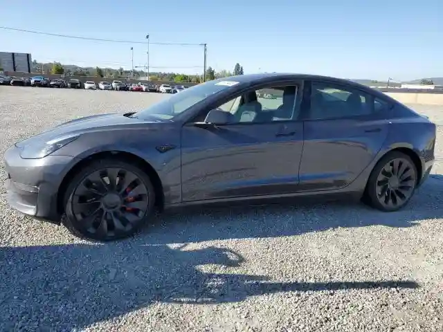 5YJ3E1EC4PF682349 2023 TESLA MODEL 3-0