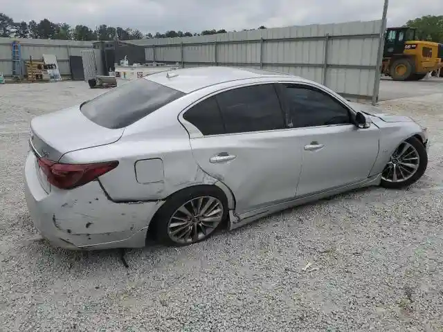 JN1EV7AP6JM590388 2018 INFINITI Q50-2