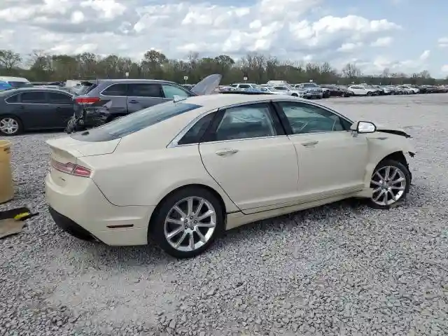 3LN6L2G92FR626512 2015 LINCOLN MKZ-2