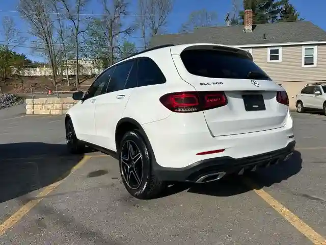 W1N0G8EB1LF810137 2020 MERCEDES-BENZ GLC-CLASS-1