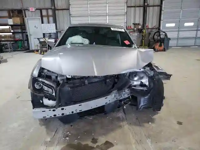 2C3CCABG3HH646312 2017 CHRYSLER 300-4