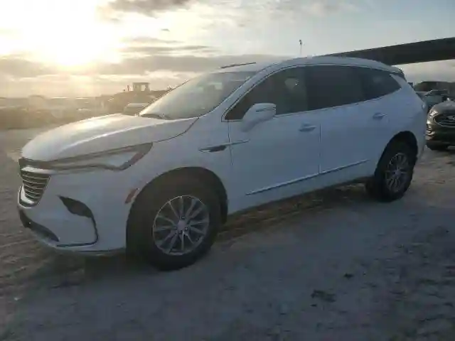 5GAERCKW4NJ134575 2022 BUICK ENCLAVE-0