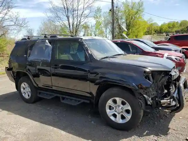 JTENU5JR0P6088961 2023 TOYOTA 4RUNNER SE-3