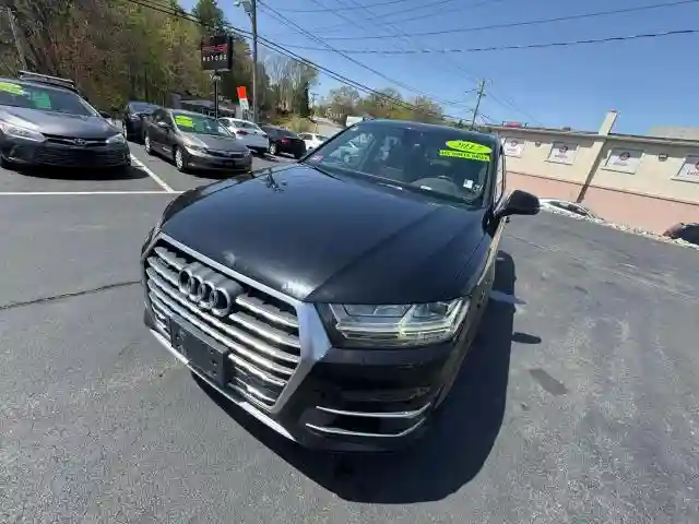 WA1LAAF75HD025575 2017 AUDI Q7-0