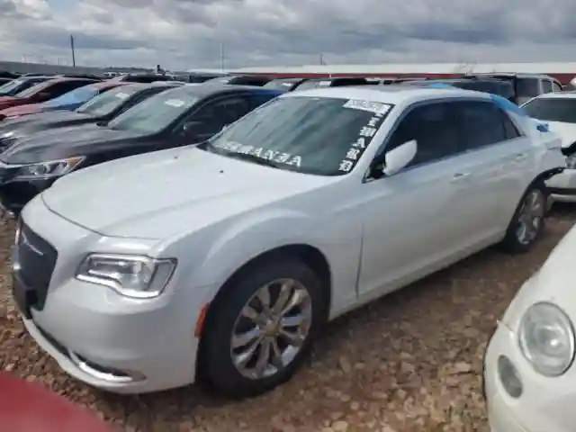 2C3CCARG4MH524252 2021 CHRYSLER 300-0