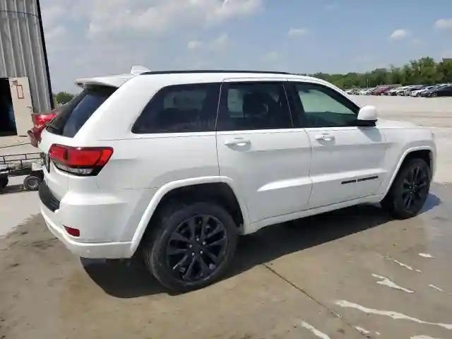 1C4RJFAG5HC929596 2017 JEEP GRAND CHEROKEE-2