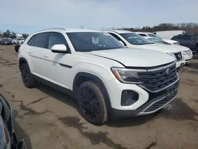 1V2HE2CA8RC221103 2024 VOLKSWAGEN ATLAS-3