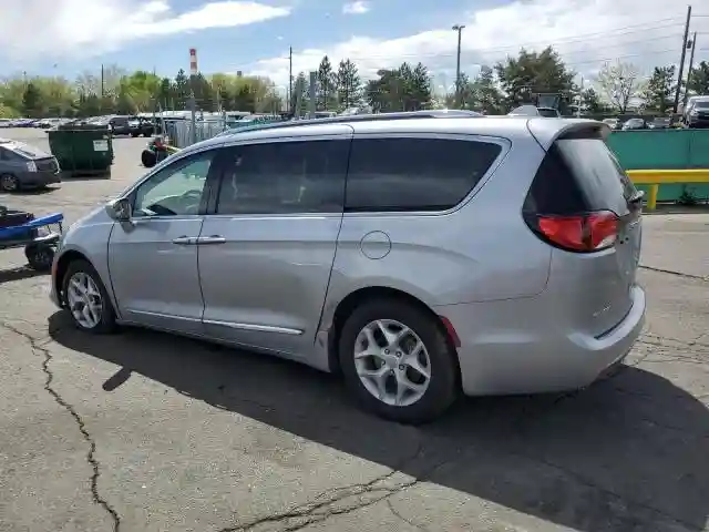 2C4RC1BG7JR311964 2018 CHRYSLER PACIFICA-1