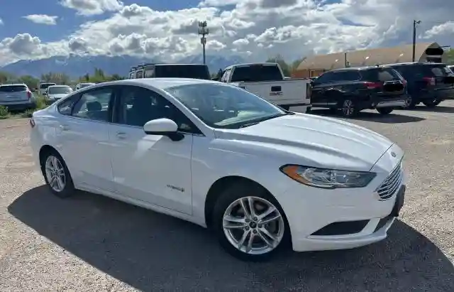 3FA6P0LU5JR173833 2018 FORD FUSION-0