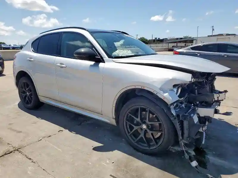 ZASPAJAN5L7C75684 2020 ALFA ROMEO STELVIO-3