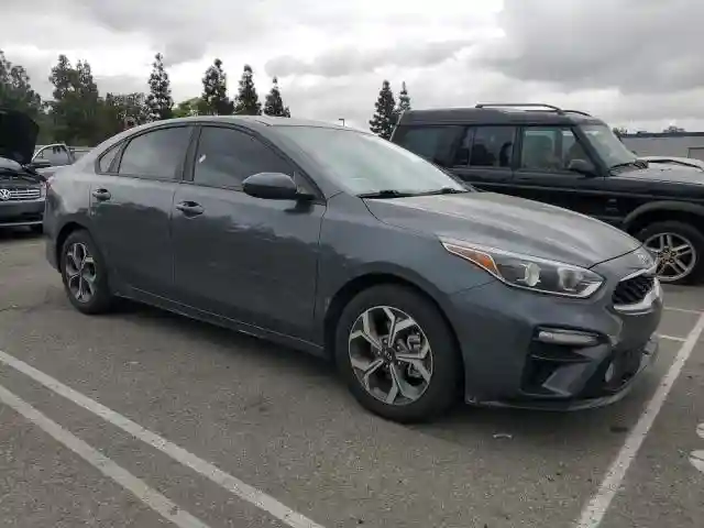 3KPF24AD7KE083451 2019 KIA FORTE-3