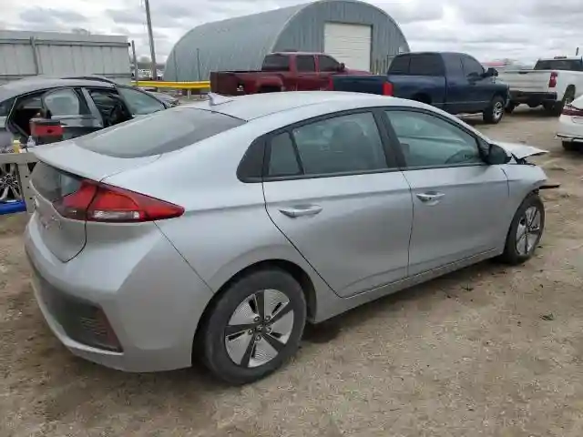KMHC65LC0NU284899 2022 HYUNDAI IONIQ-2