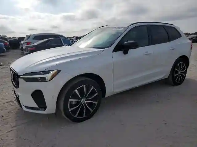 YV4M12RC8S1040148 2025 VOLVO XC60 PLUS-0