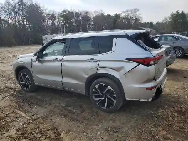 JA4J3VA84NZ091753 2022 MITSUBISHI OUTLANDER-1