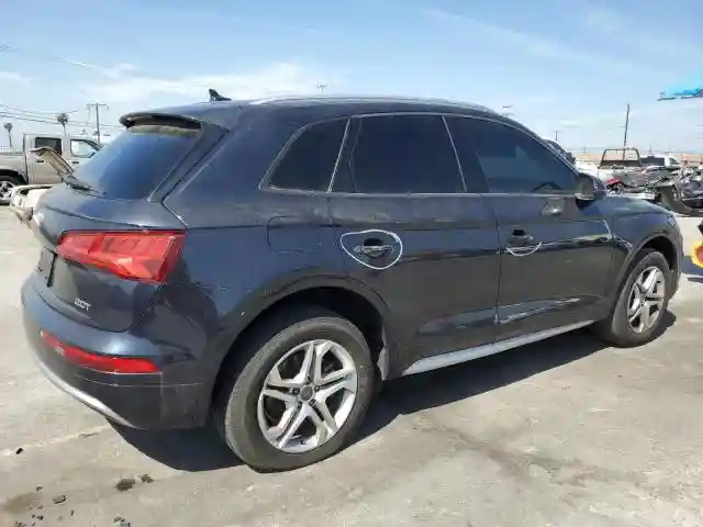WA1ANAFY9J2023544 2018 AUDI Q5-2