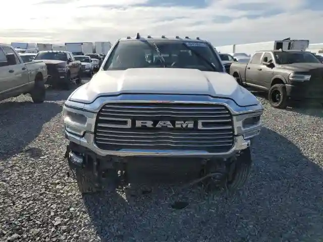 3C63RRJL5MG689624 2021 RAM 3500-4