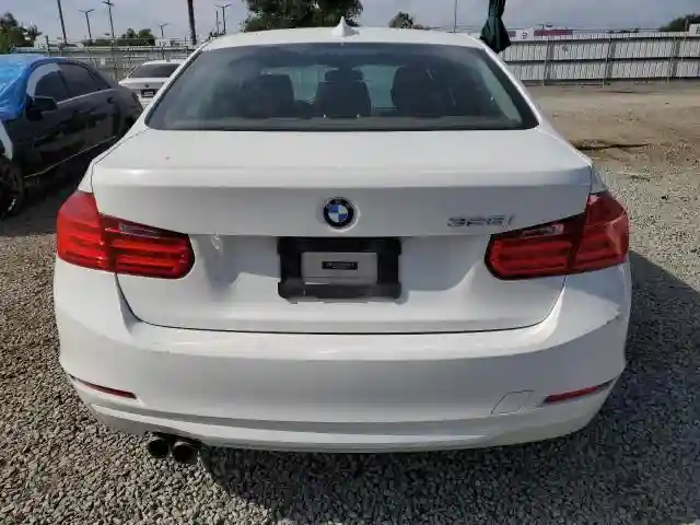 WBA3C1C51FP852825 2015 BMW 3 SERIES-5
