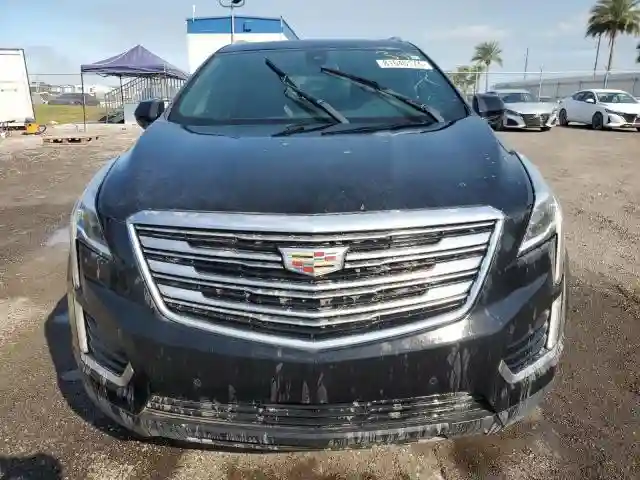 1GYKNCRS8HZ112031 2017 CADILLAC XT5-4