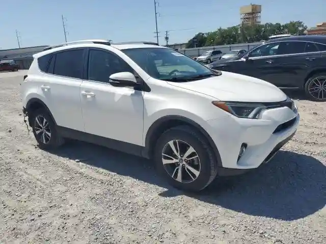 2T3WFREV7JW512949 2018 TOYOTA RAV4-3
