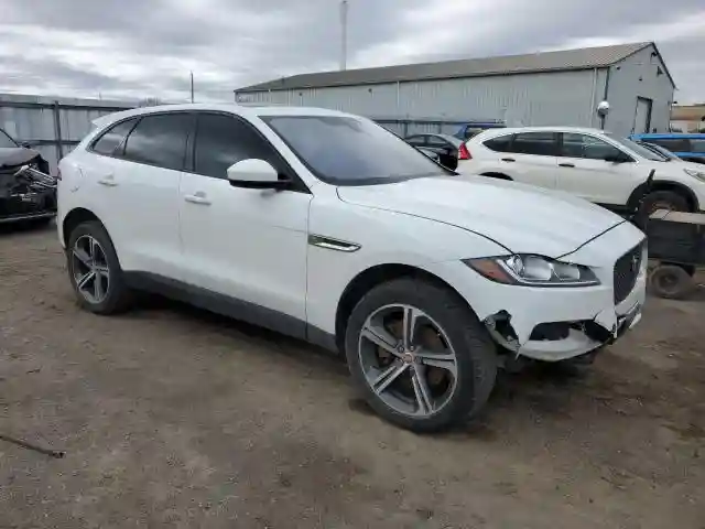 SADCJ2BV2HA094830 2017 JAGUAR F-PACE-3