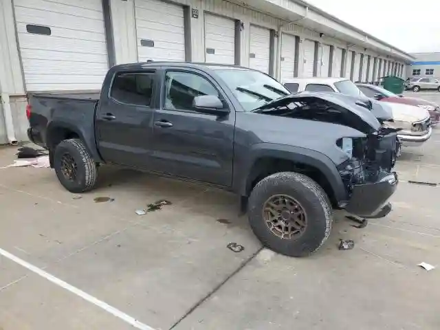 3TMCZ5ANXPM622221 2023 TOYOTA TACOMA-3