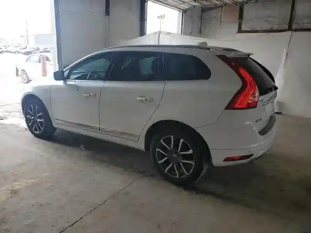 YV449MRR5H2121541 2017 VOLVO XC60-1