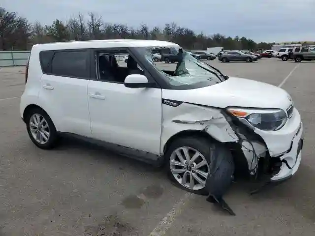 KNDJP3A54J7907256 2018 KIA SOUL-3