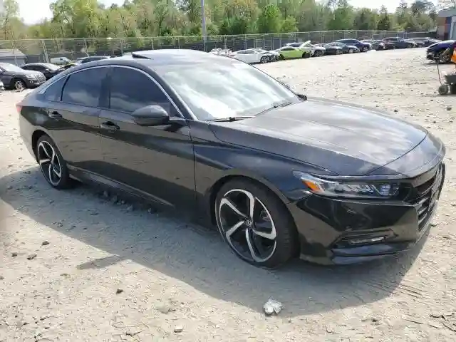 1HGCV2F3XKA005426 2019 HONDA ACCORD-3