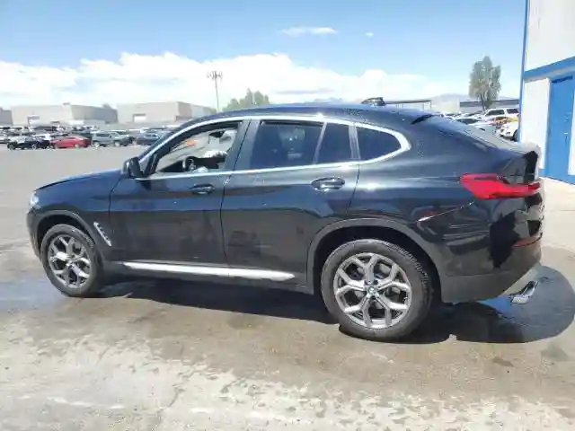 5UX33DT05R9V80084 2024 BMW X4-1