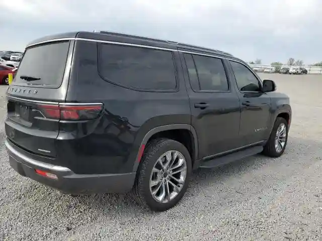 1C4SJVAT7NS227709 2022 JEEP WAGONEER-2