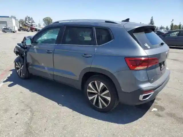 3VVEX7B24PM364147 2023 VOLKSWAGEN TAOS SE-1