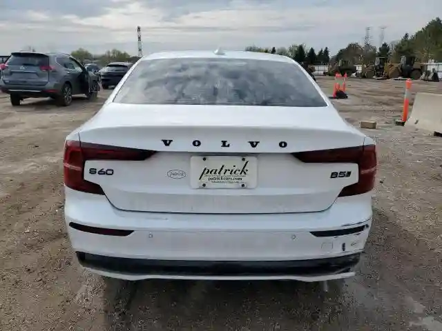 7JRL12TT0PG240826 2023 VOLVO S60 PLUS-5
