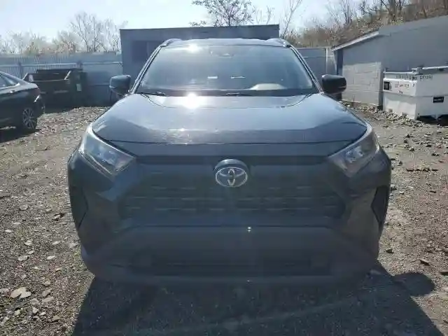 2T3MWRFV7KW007033 2019 TOYOTA RAV4-4