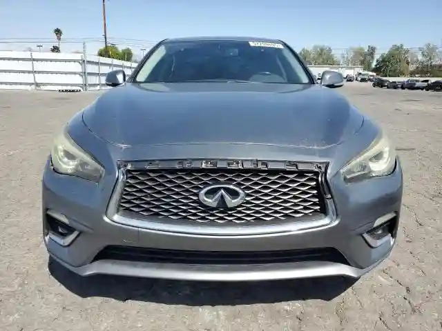 JN1EV7AP0JM353007 2018 INFINITI Q50-4